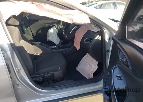 2018 Chevrolet Malibu Lt из США, поврежденный, VIN 1G1ZD5ST9JF197385